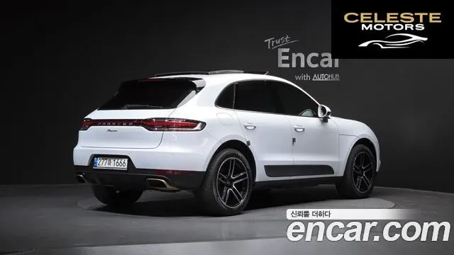 PORSCHE Macan 2.0 2021 — photo 2 sur 37