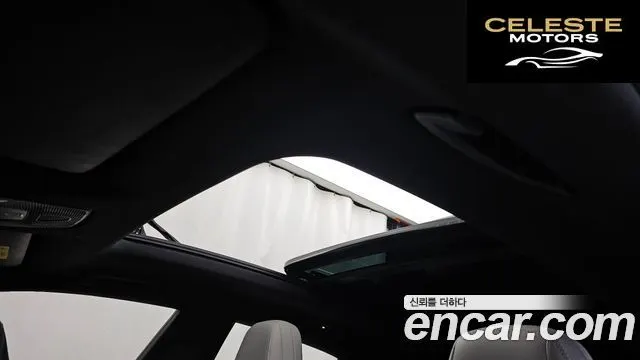 PORSCHE Macan EV 4S 2025 — photo 24 sur 40