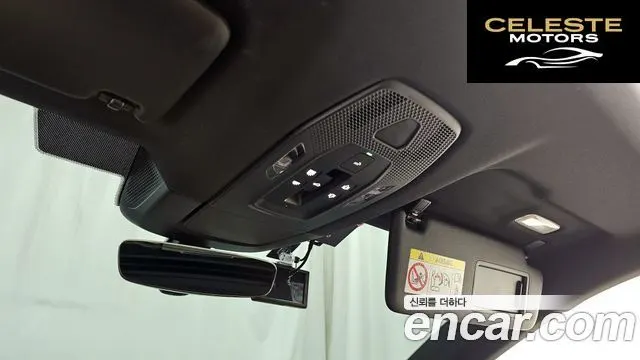 PORSCHE Macan EV 4S 2025 — photo 27 sur 40
