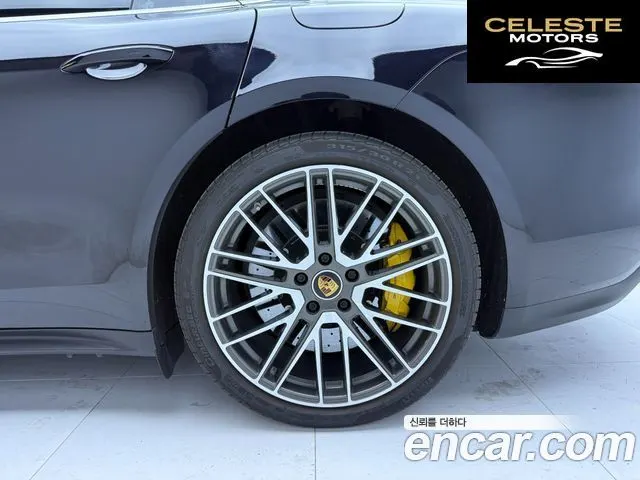 PORSCHE Panamera (971) 4.0 Turbo S E-High 2022 — photo 18 sur 26