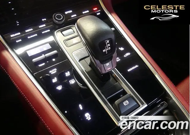 PORSCHE Panamera (971) 2.9 AWD E-High 2021 — photo 9 sur 26