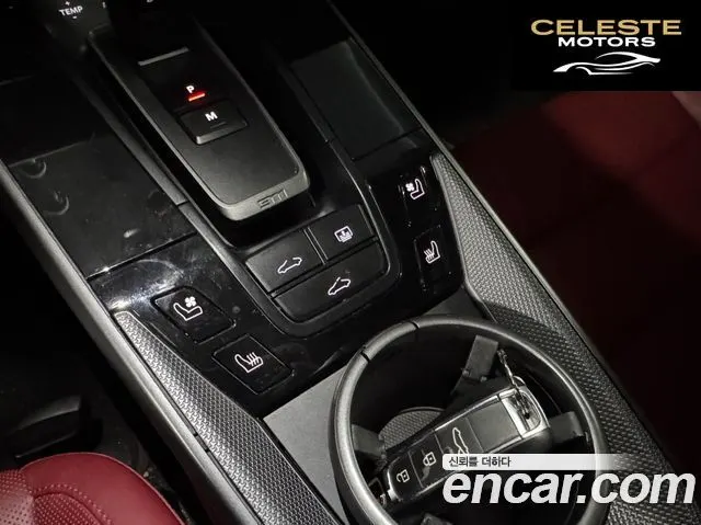 PORSCHE 911 (992) Carrera S 2020 — photo 11 sur 21