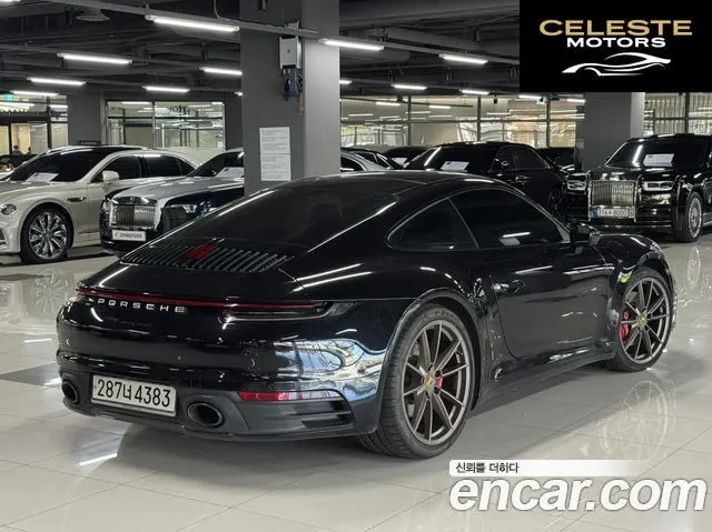 PORSCHE 911 (992) Carrera S 2020 — photo 3 sur 21