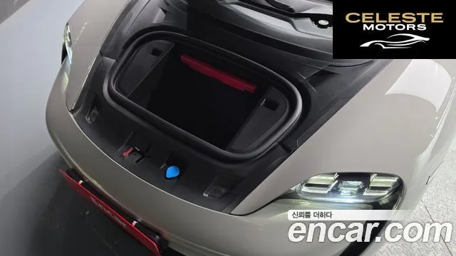 PORSCHE Taycan 4S 2024 — photo 6 sur 39