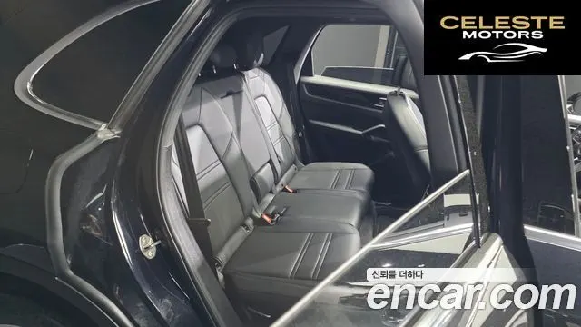 PORSCHE Cayenne (PO536) 3.0 2021 — photo 16 sur 32