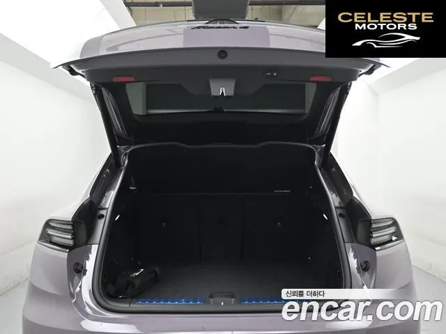 PORSCHE Macan EV 4 2025 — photo 20 sur 26