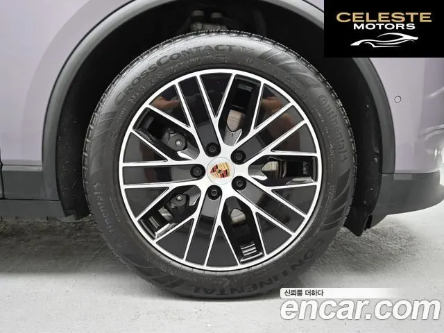 PORSCHE Macan EV 4 2025 — photo 5 sur 26