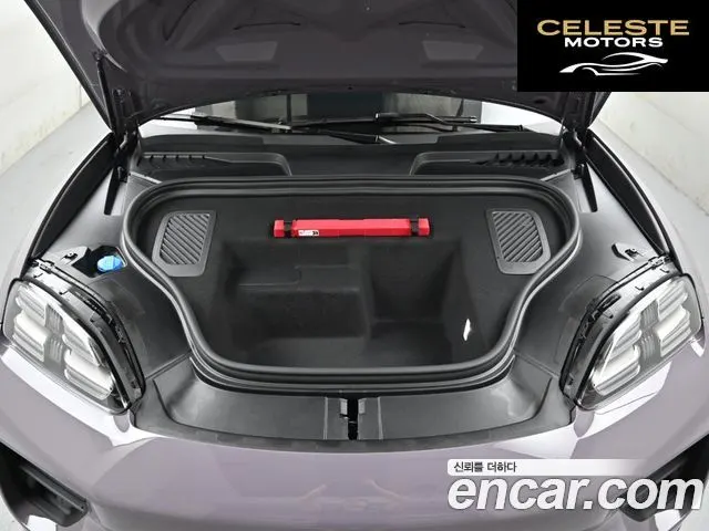 PORSCHE Macan EV 4 2025 — photo 6 sur 26