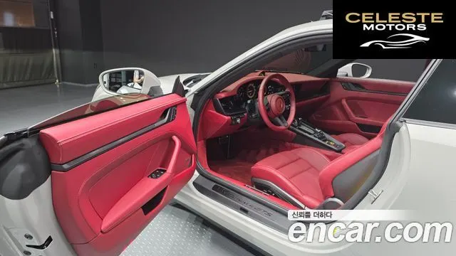 PORSCHE 911 (992) Carrera 4 GTS 2022 — photo 13 sur 30