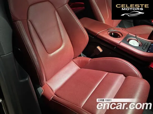 PORSCHE Taycan 4S 2021 — photo 14 sur 25