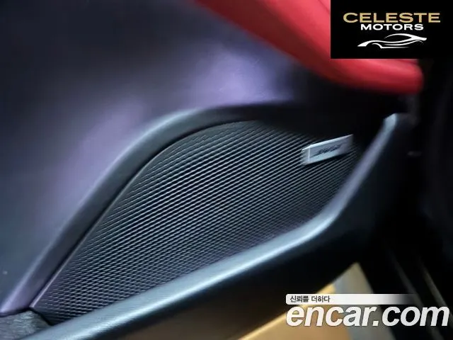 PORSCHE Taycan 4S 2021 — photo 16 sur 25