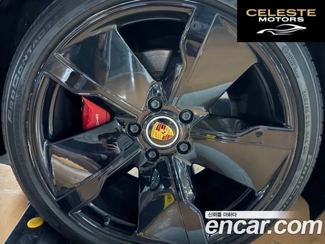 PORSCHE Taycan 4S 2021 — photo 23 sur 25