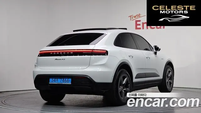 PORSCHE Macan EV 4S 2025 — photo 2 sur 40
