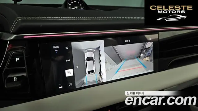 PORSCHE Macan EV 4S 2025 — photo 21 sur 40