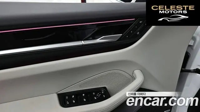 PORSCHE Macan EV 4S 2025 — photo 29 sur 40