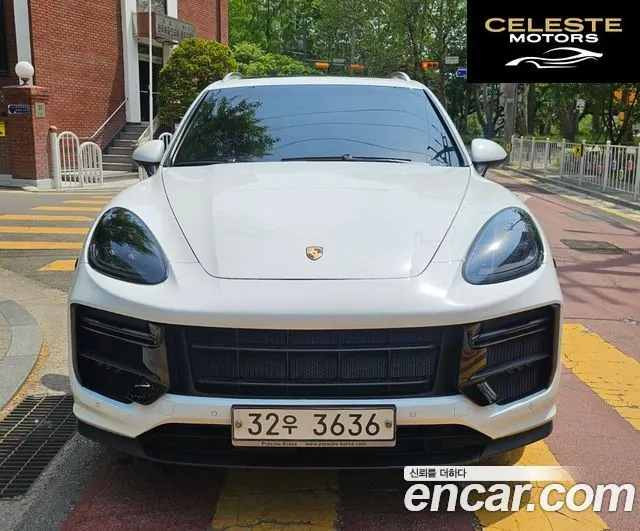 PORSCHE Cayenne 3.0 2013 — photo 14 sur 17