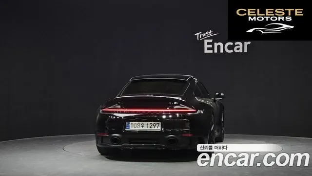 PORSCHE 911 (992) Carrera 4 GTS 2023 — photo 4 sur 44