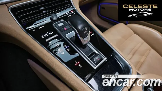 PORSCHE Panamera (971) 3.0 AWD 2018 — photo 9 sur 20