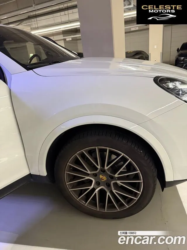 PORSCHE Cayenne (PO536) 3.0 2020 — photo 5 sur 16
