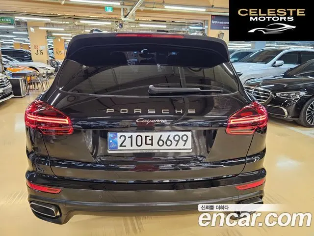 PORSCHE Cayenne 3.0 Edition 2017 — photo 19 sur 26