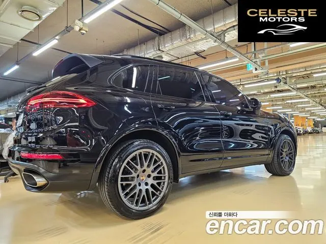 PORSCHE Cayenne 3.0 Edition 2017 — photo 4 sur 26