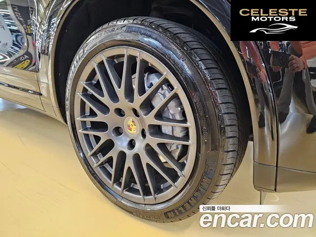 PORSCHE Cayenne 3.0 Edition 2017 — photo 5 sur 26