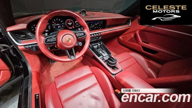 PORSCHE 911 (992) Carrera 4 GTS 2023 — photo 10 sur 37