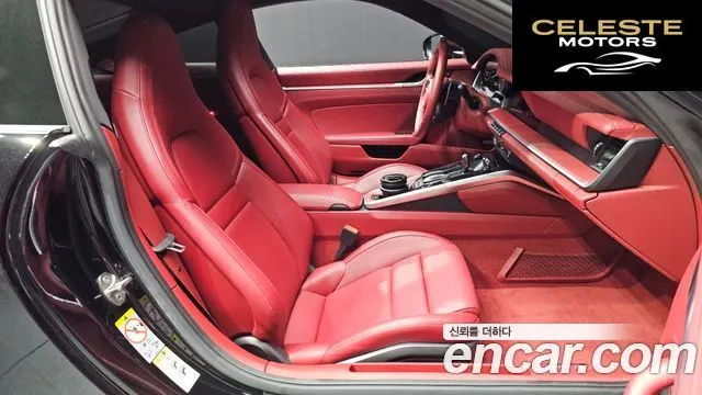 PORSCHE 911 (992) Carrera 4 GTS 2023 — photo 17 sur 37