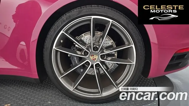 PORSCHE 911 (992) Carrera Cabriolet 2024 — photo 6 sur 36
