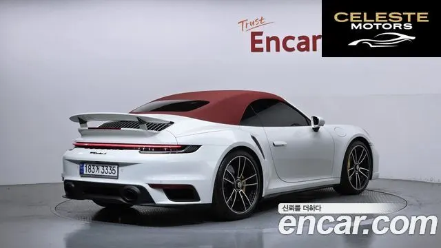 PORSCHE 911 (992) Turbo S Cabriolet 2023 — photo 2 sur 20