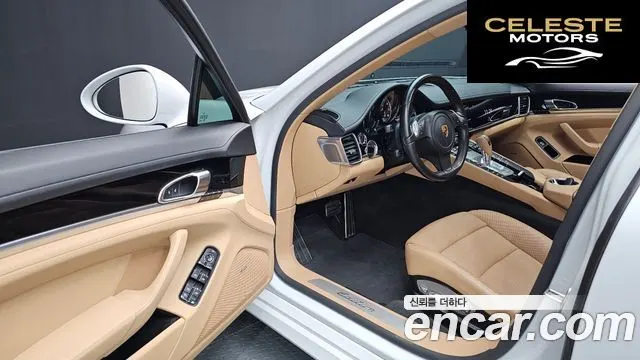 PORSCHE Panamera 3.6 AWD Edition 2016 — photo 11 sur 26