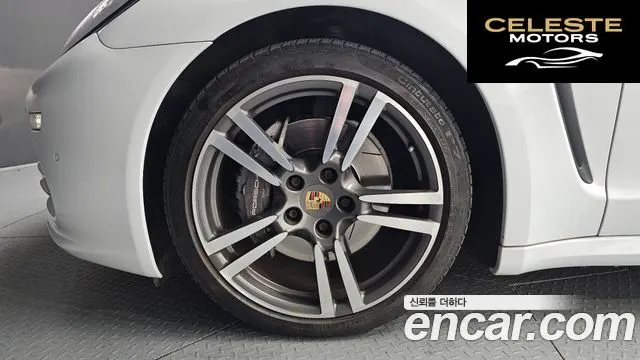 PORSCHE Panamera 3.6 AWD Edition 2016 — photo 5 sur 26