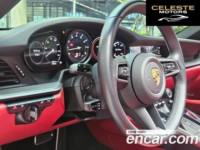 PORSCHE 911 (992) Carrera 4 Cabriolet 2023 — photo 14 sur 26