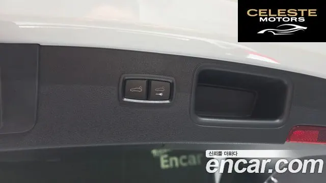 PORSCHE Macan 2.9 S 2022 — photo 31 sur 32