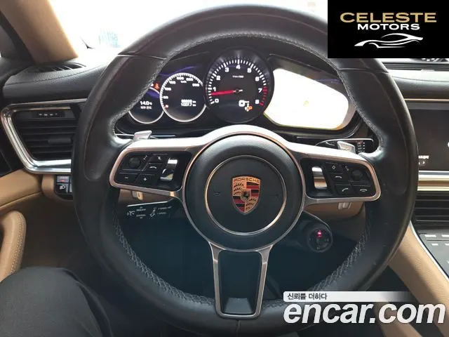 PORSCHE Panamera (971) 3.0 AWD 2018 — photo 13 sur 26
