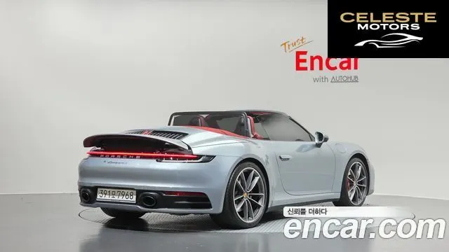 PORSCHE 911 (992) Carrera 4S Cabriolet 2020 — photo 2 sur 20