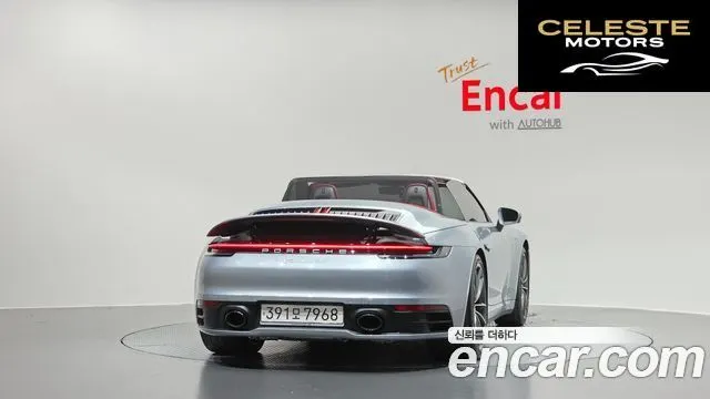 PORSCHE 911 (992) Carrera 4S Cabriolet 2020 — photo 4 sur 20