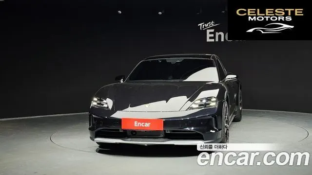 PORSCHE Taycan 4S 2025 — photo 3 sur 20