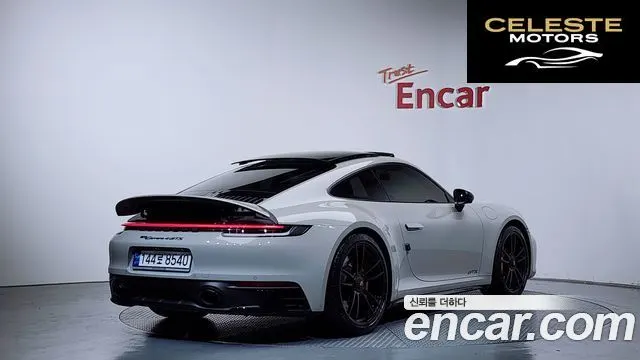 PORSCHE 911 (992) Carrera 4 GTS 2023 — photo 2 sur 33