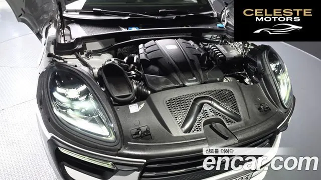 PORSCHE Macan 2.9 S 2022 — photo 5 sur 32
