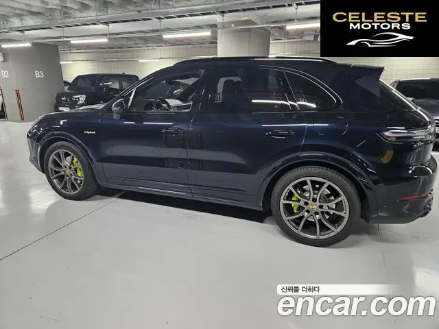 PORSCHE Cayenne (PO536) 3.0 E-High 2020 — photo 2 sur 20