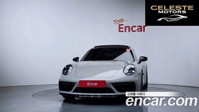 PORSCHE 911 (992) Carrera 4 GTS 2023 — photo 3 sur 33