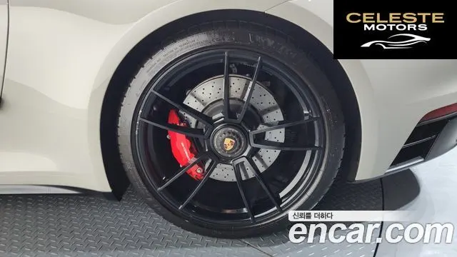 PORSCHE 911 (992) Carrera 4 GTS 2023 — photo 7 sur 33