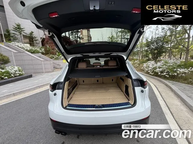 PORSCHE Cayenne (PO536) 3.0 Edition 2023 — photo 17 sur 23
