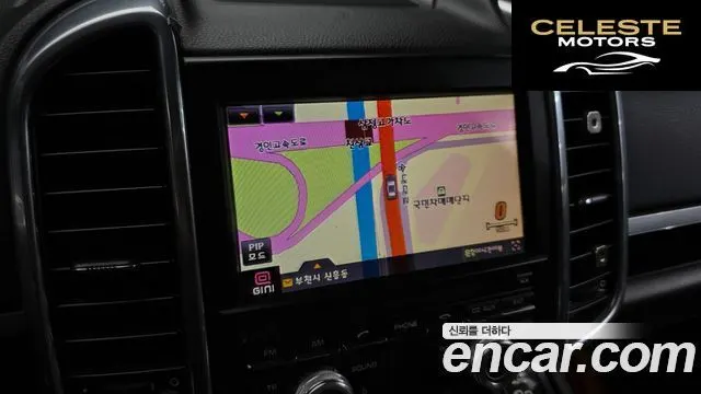 PORSCHE Cayenne 3.0 2012 — photo 12 sur 26