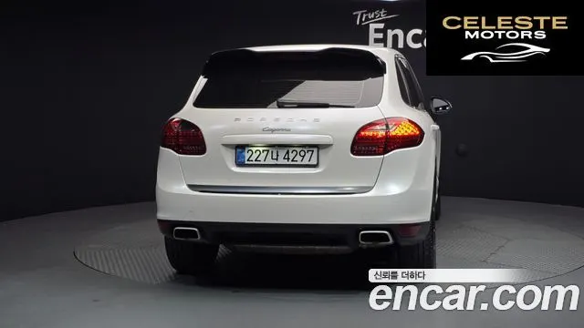 PORSCHE Cayenne 3.0 2012 — photo 4 sur 26