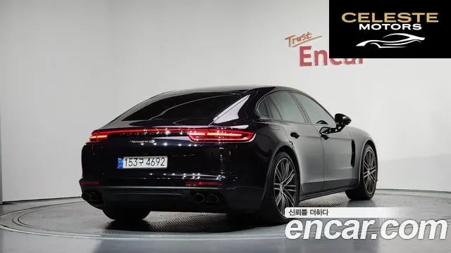 PORSCHE Panamera (971) 3.0 AWD 2018 — photo 2 sur 20