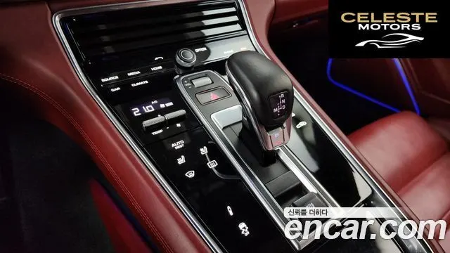 PORSCHE Panamera (971) 3.0 AWD 2018 — photo 9 sur 20