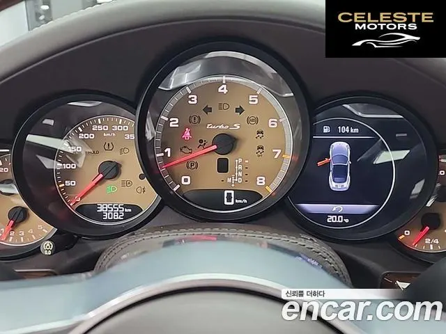 PORSCHE 911 Turbo S Cabriolet 2018 — photo 6 sur 25
