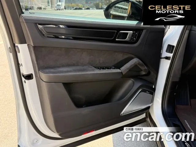 PORSCHE Cayenne (PO536) 4.0 Turbo GT Coupé 2022 — photo 10 sur 20